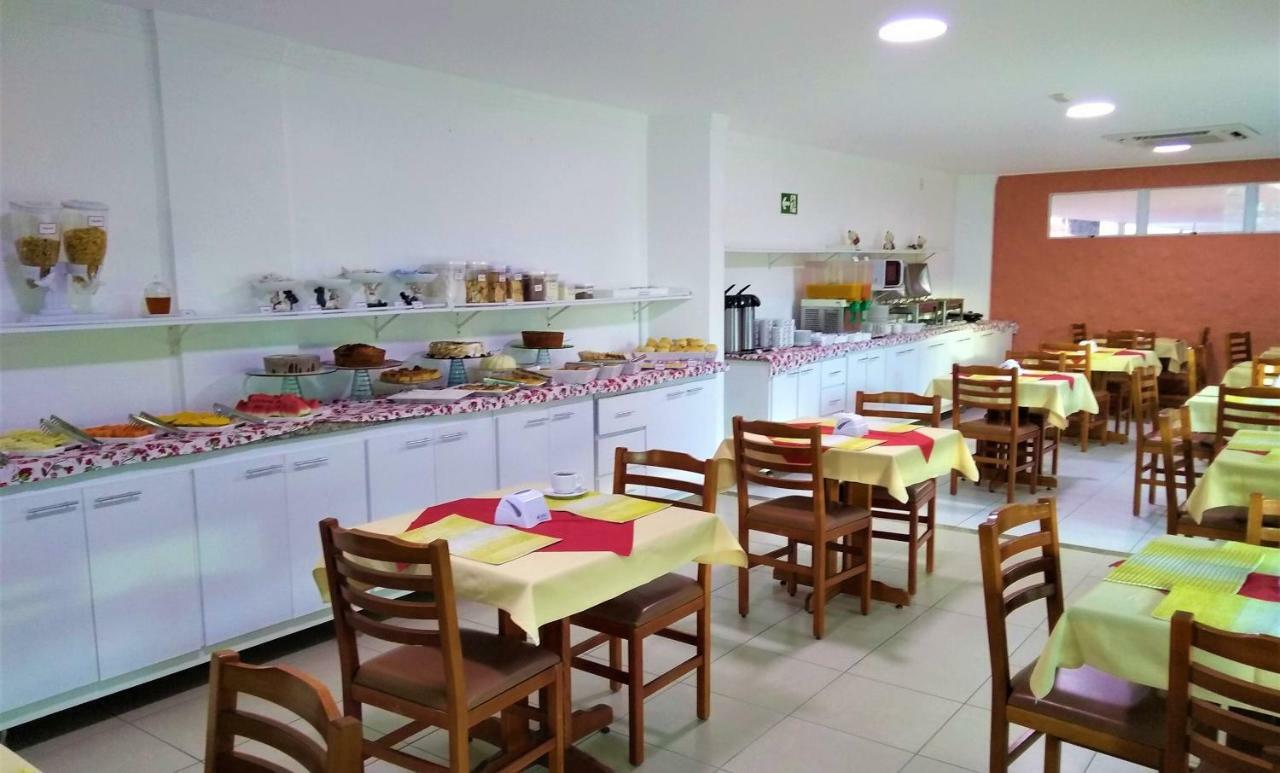 Simas Praia Hotel アラカジュ エクステリア 写真